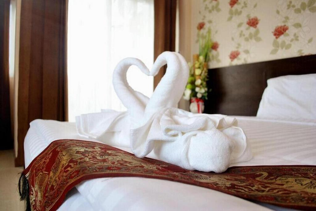 Le Parc Wangnang Hotel Phitsanulok Bagian luar foto
